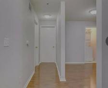 684 Warden Avenue 1 Den bedrooms - Photo 8