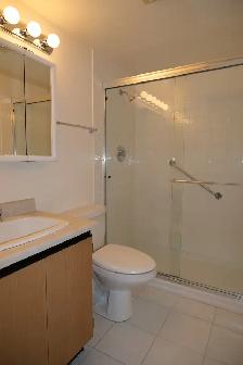 1 Bedroom Apartment Next to Seawall - Photo 8