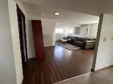 Spacious 2-Bedroom Basement Suite for Rent – Shared Laundry - Photo 2