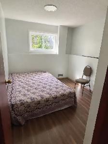 Spacious 2-Bedroom Basement Suite for Rent – Shared Laundry - Photo 3