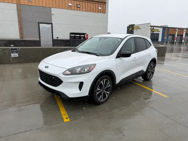 2022 Ford Escape
