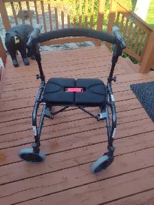 Nexus 4 wheel folding Walker - Photo 3