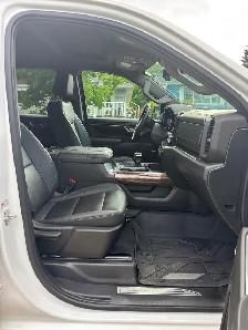 2023 Chevrolet Silverado 1500 RST - Photo 8