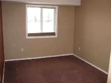 2 (BED)ROOM, River Grand Condo, Riverdale Community - Photo 6