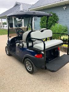 2023 ClubCar Tempo Premium Electric Golf Cart - Photo 2