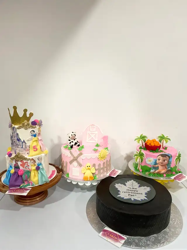Stunning cakes custom cakes GTA halton