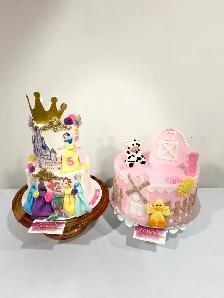 Stunning cakes custom cakes GTA halton - Photo 4