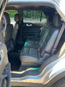 2011 Ford Explorer - Photo 10