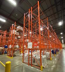 Used pallet racking frames 20' to 28' tall - Photo 2