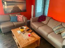 Sofa sectionnel usagé très propre
