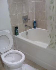 $1300/month for 1 bedroom in condo Oakville - Photo 8