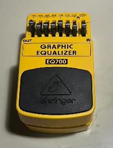 Behringer EQ700 7-band graphic equalizer guitar pedal. - Photo 2