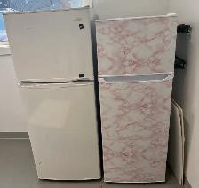 REFRIGERATOR (s)