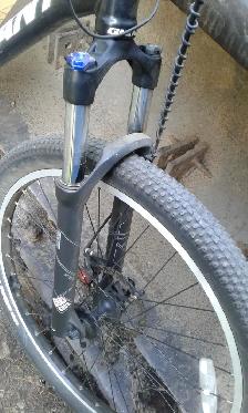 GIANT Large E MOUNTAIN BIKE - Photo 5