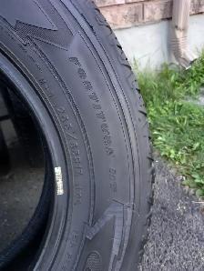 4 tires GOODYEAR 255/65/R17 all season. - Photo 5
