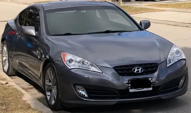 2012 Hyundai Genesis 2.0 Premium Coupe