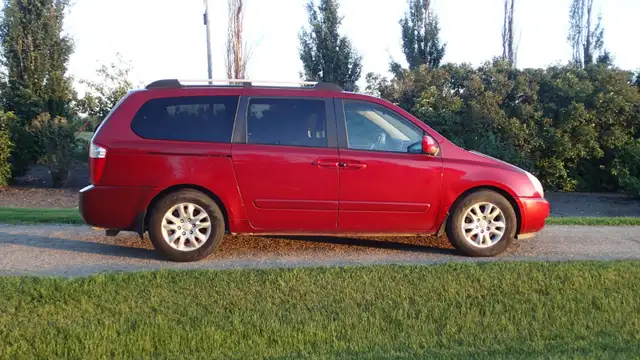 08 Kia Sedona EX