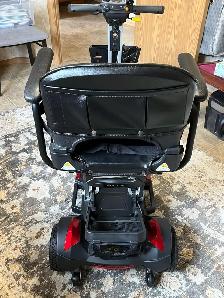 Mobility Scooter - Photo 4