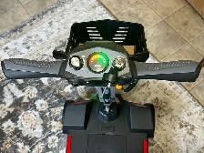 Mobility Scooter - Photo 5