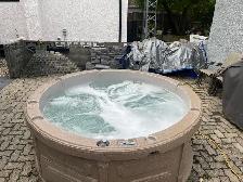 Hot Tub Rentals - Photo 3