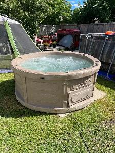 Hot Tub Rentals - Photo 5