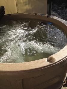 Hot Tub Rentals - Photo 8