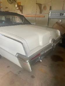 1964 Chrysler Imperial Convertible - Photo 3