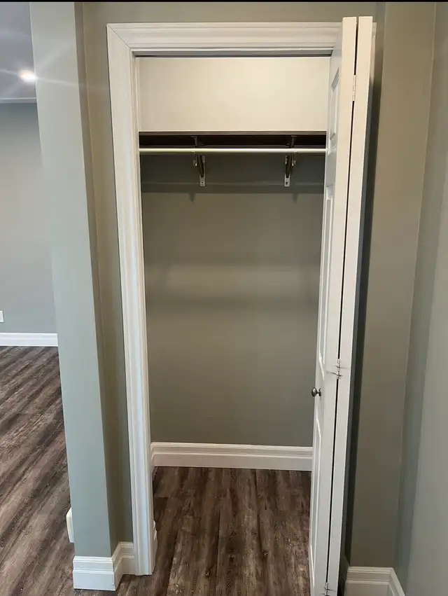 3-Bedroom Upper Unit for Rent – West Hamilton Mountain