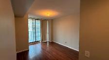 Lease 2 2 Condo - Bay & College St. Downtown near U of Toronto - Photo 4
