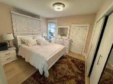 Short-Long Term,Luxury Furnished 1-Bedroom Apt,High Park,Sep 1st - Photo 2