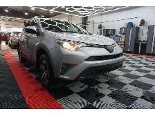 2018 Toyota RAV4 LE AUTO FULL ÉQUIPÉ SIÈGES CAMERA BLUETOOTH - Photo 10