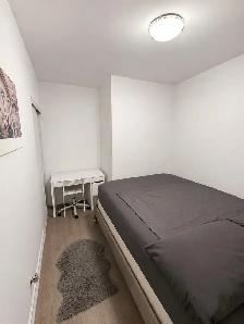 Furnished Private Room   Private Bathroom | 2550 Simcoe St N - Photo 3