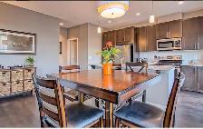 Spacious 3 bedroom & 3.5 Baths Townhouse - Fully developed bsmt - Photo 5
