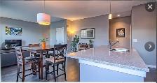 Spacious 3 bedroom & 3.5 Baths Townhouse - Fully developed bsmt - Photo 6