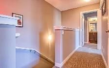 Spacious 3 bedroom & 3.5 Baths Townhouse - Fully developed bsmt - Photo 10