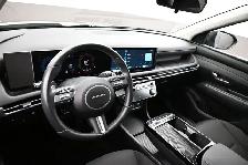 2026 Hyundai Tucson Preferred Heated Seats/Wheel, Apple/Android, - Photo 5