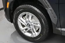 2026 Hyundai Tucson Preferred Heated Seats/Wheel, Apple/Android, - Photo 16
