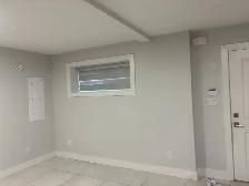 1 Bedroom basement suite - Photo 3