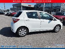 2018 Toyota Yaris Hatchback LE - Photo 2
