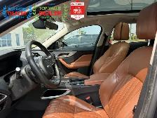 2019 Jaguar F-Pace 30T PORTFOLIO | HUD | PANO | LOADED - Photo 25