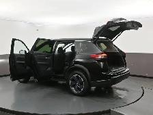 2025 Nissan Rogue SV AWD, HEATED SEATS, BACKUP CAMERA & MORE! - Photo 59