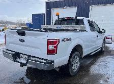 2018 FORD F150 4X4 W/ PLOW FOR SALE ($9,999 OBO) - Photo 4