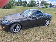 Mazda MX-5 Retractable Hardtop - Photo 8