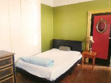 Male 50  Only, Quiet All INCLUSIVE - 1 x room Downtown Kingston - Photo 4