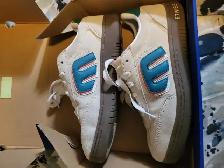 New Etnies Skateboarding Shoes 60$ 10.5 Mens - Photo 3