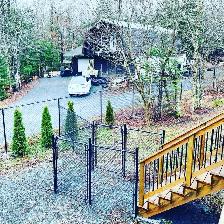 chain link fence - Photo 4