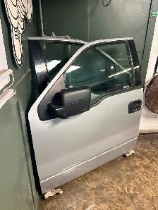 Ford f-150 XIt Driver/Passenger doors 2004-06 Silver$50each - Photo 7