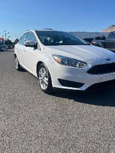 2017 Ford Focus SE - Photo 5