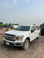 2018 FORD F150 4X4 W/PLOW FOR SALE ($5,000 ENGINE IS NO GOOD) - Photo 2