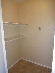 IDEAL LOCATION - walk to KHSC, Queens, amenities - Photo 5